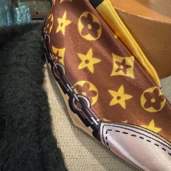 NWT DESIGNER Inspired TWILLY Mixed MONOGRAM Luxury NECK BAG SCARF Fashion - Picture 2 of 6